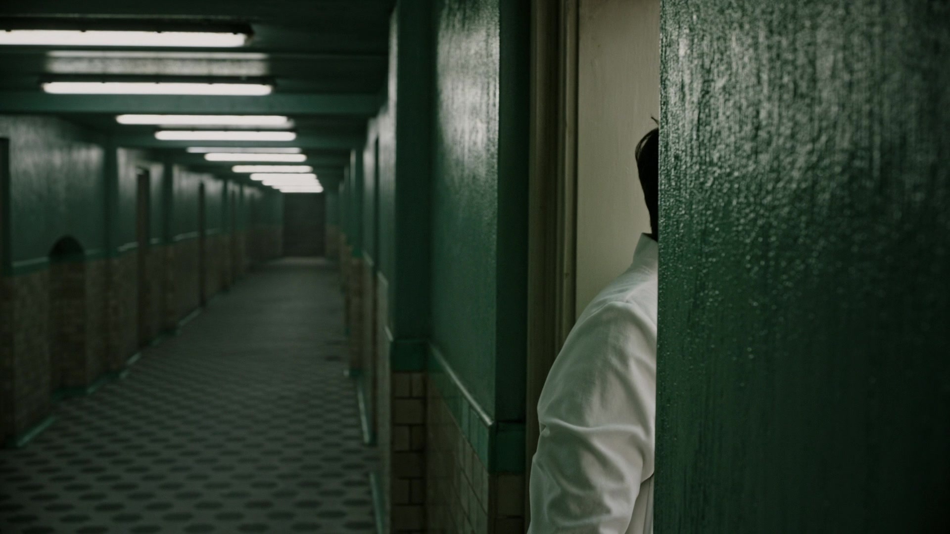 A Cure for Wellness (2017), wide, 1.78:1 — film still