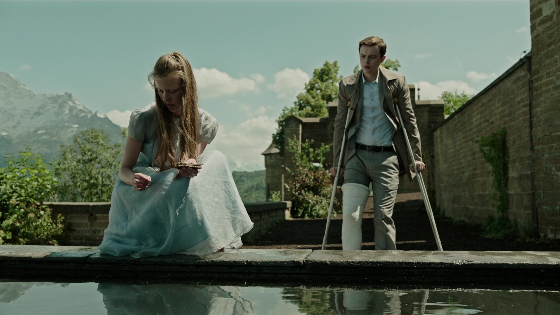 A Cure for Wellness (2017), wide, 1.78:1 — film still