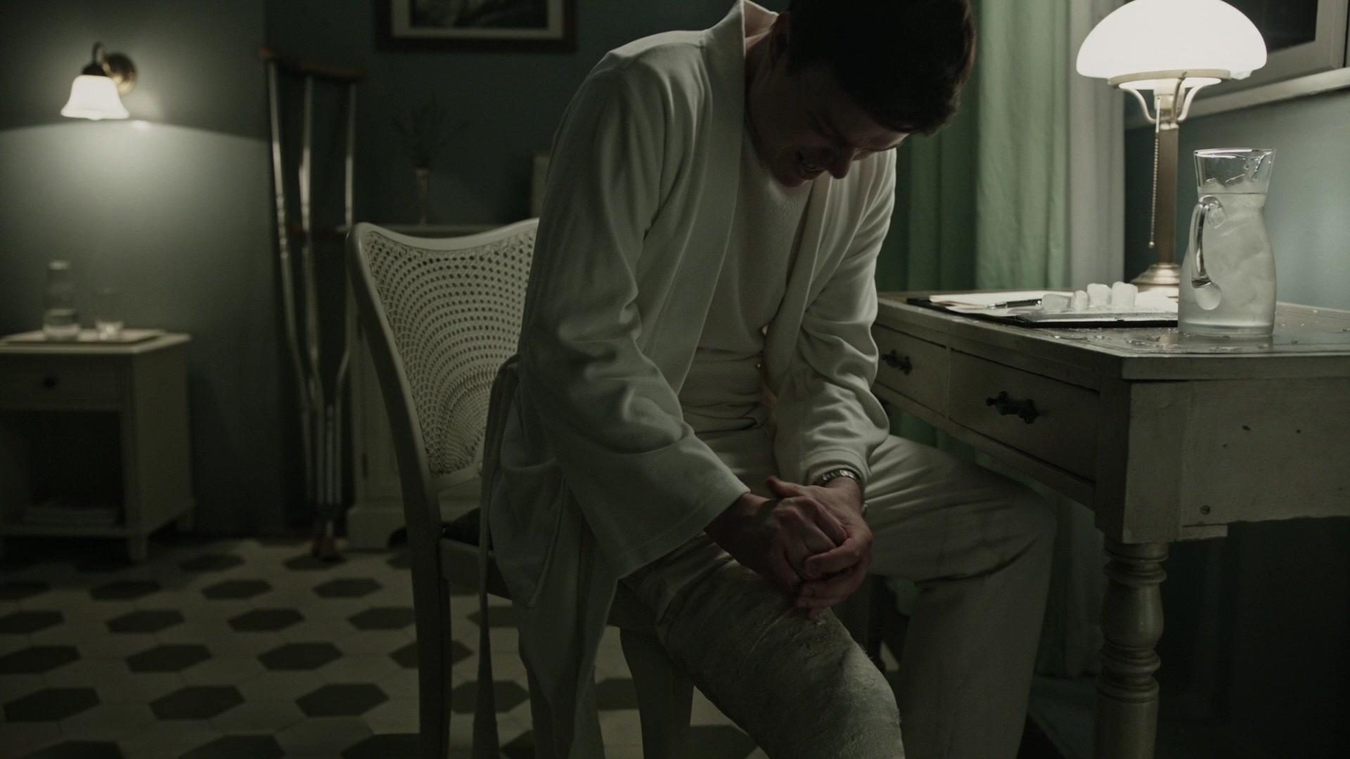 A Cure for Wellness (2017), wide, 1.78:1 — film still