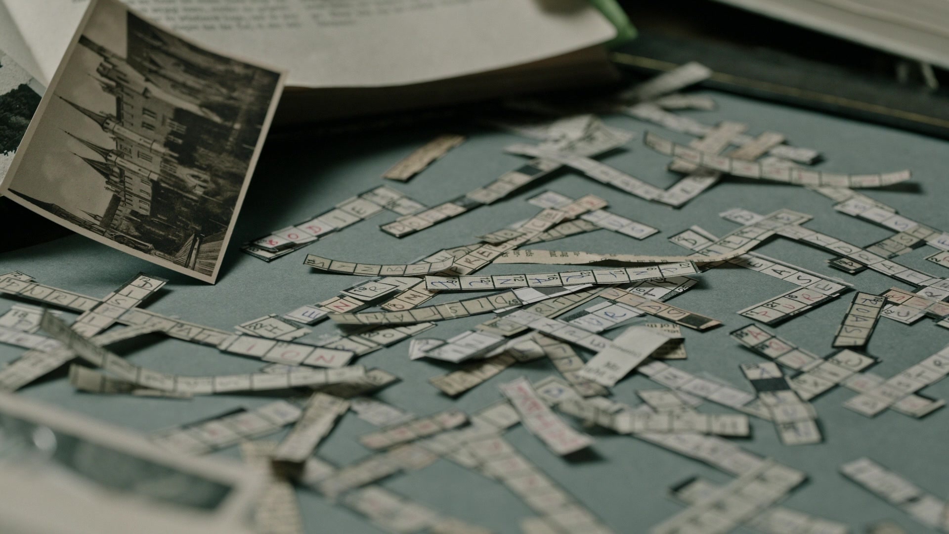 A Cure for Wellness (2017), wide, 1.78:1 — film still