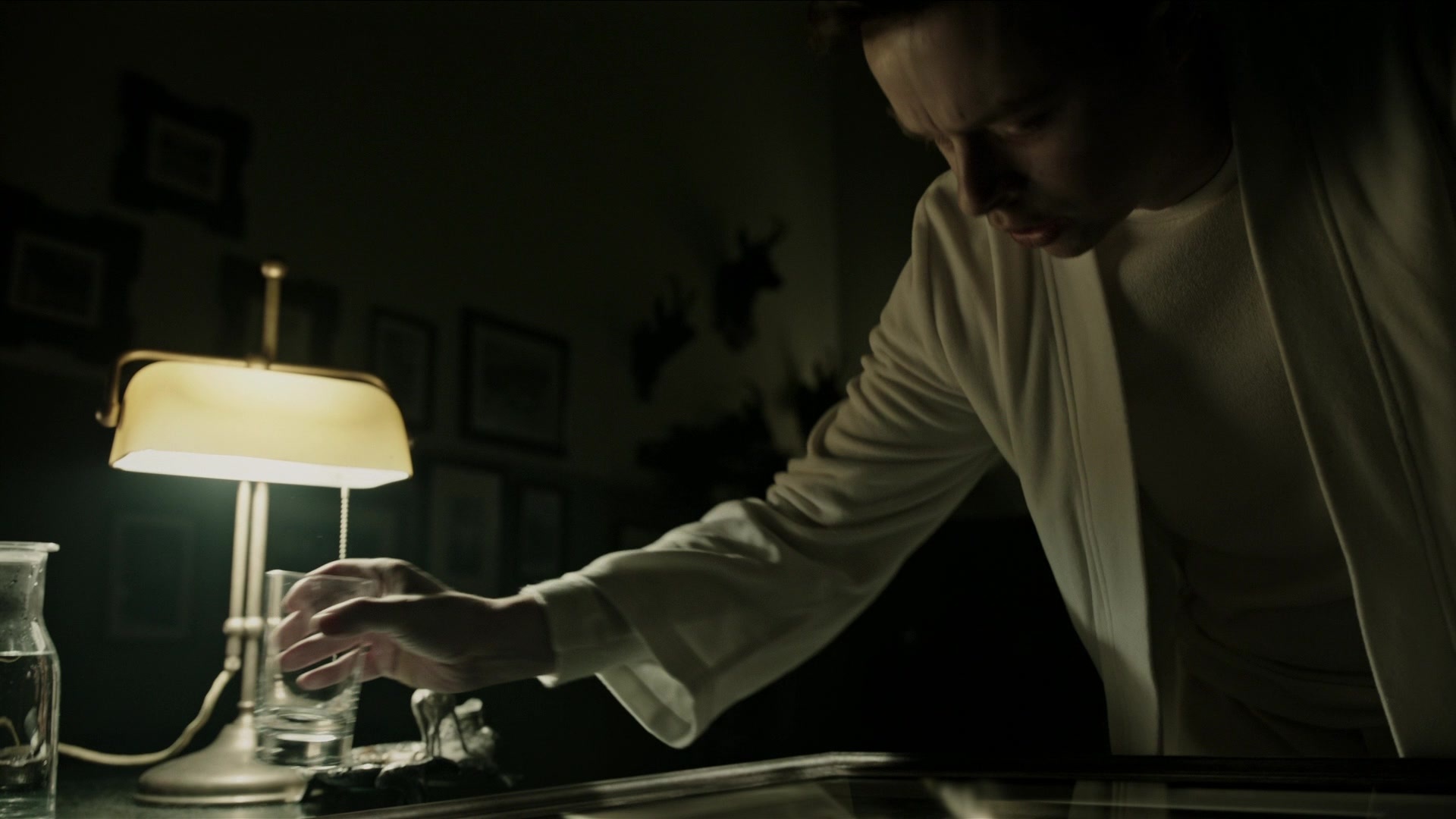 A Cure for Wellness (2017), wide, 1.78:1 — film still
