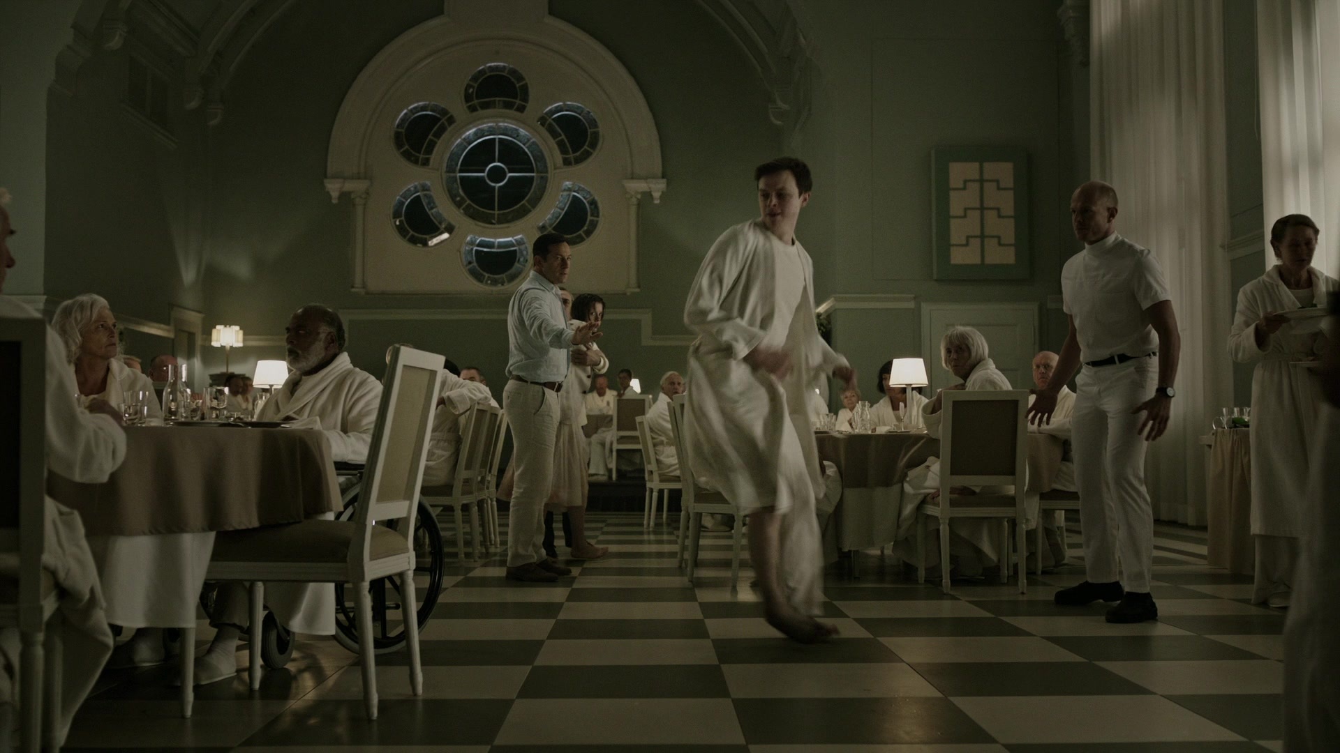 A Cure for Wellness (2017), wide, 1.78:1 — film still