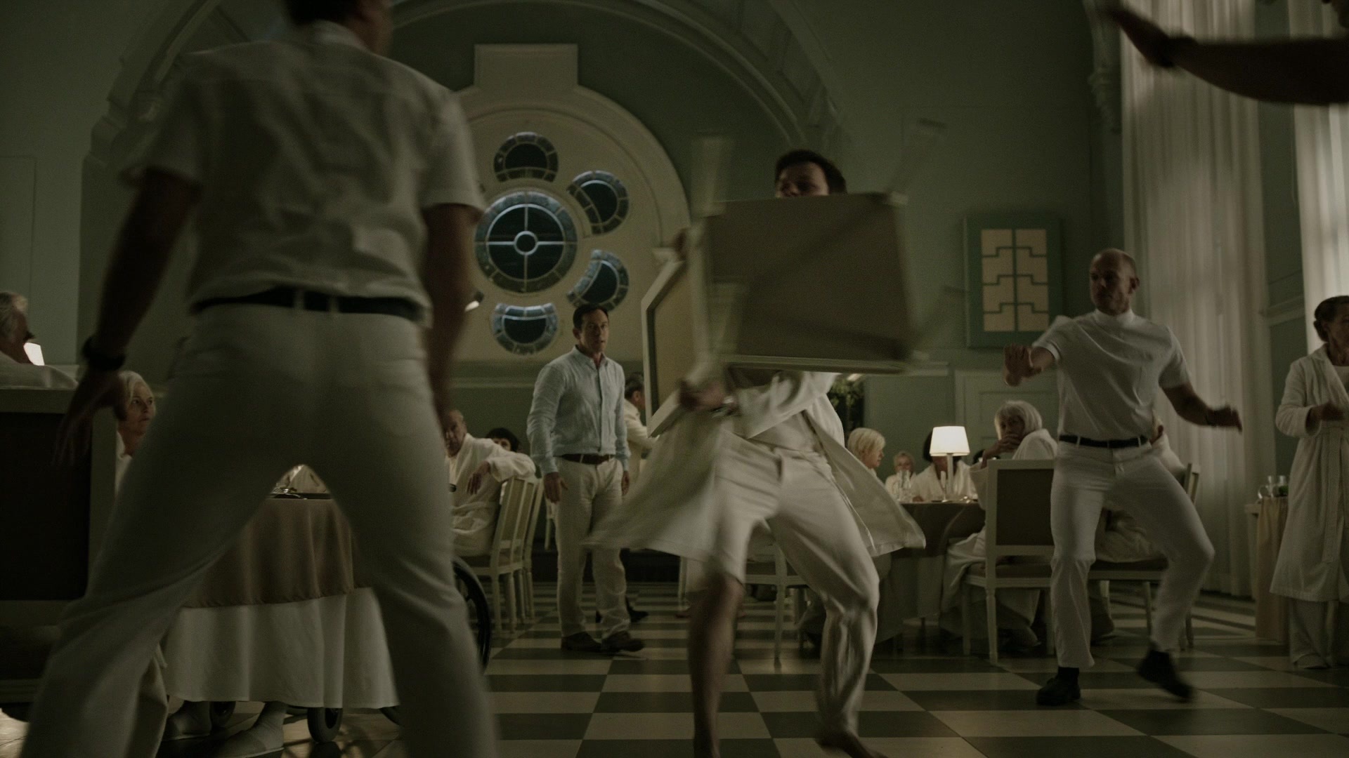 A Cure for Wellness (2017), wide, 1.78:1 — film still