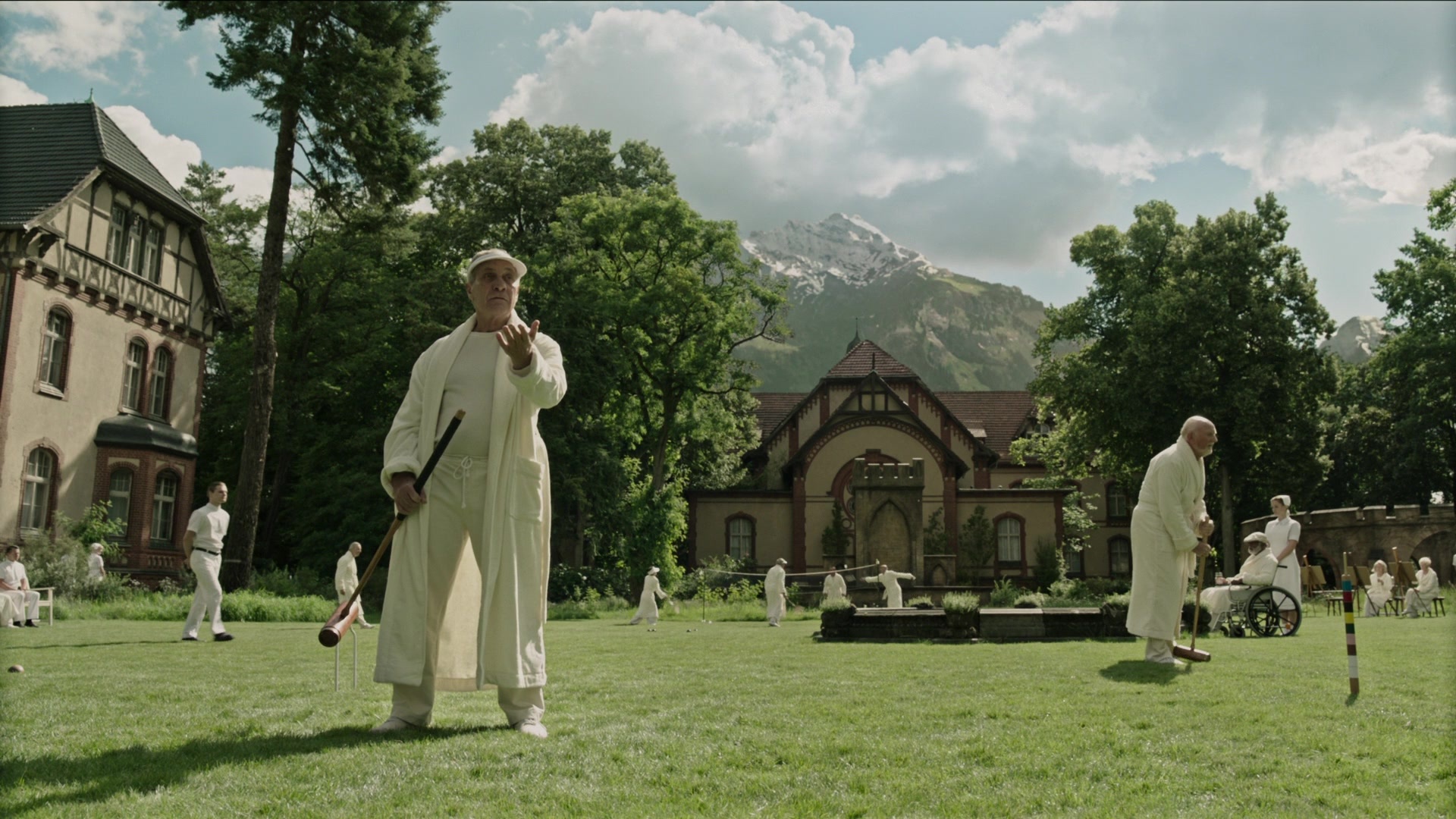 A Cure for Wellness (2017), wide, 1.78:1 — film still
