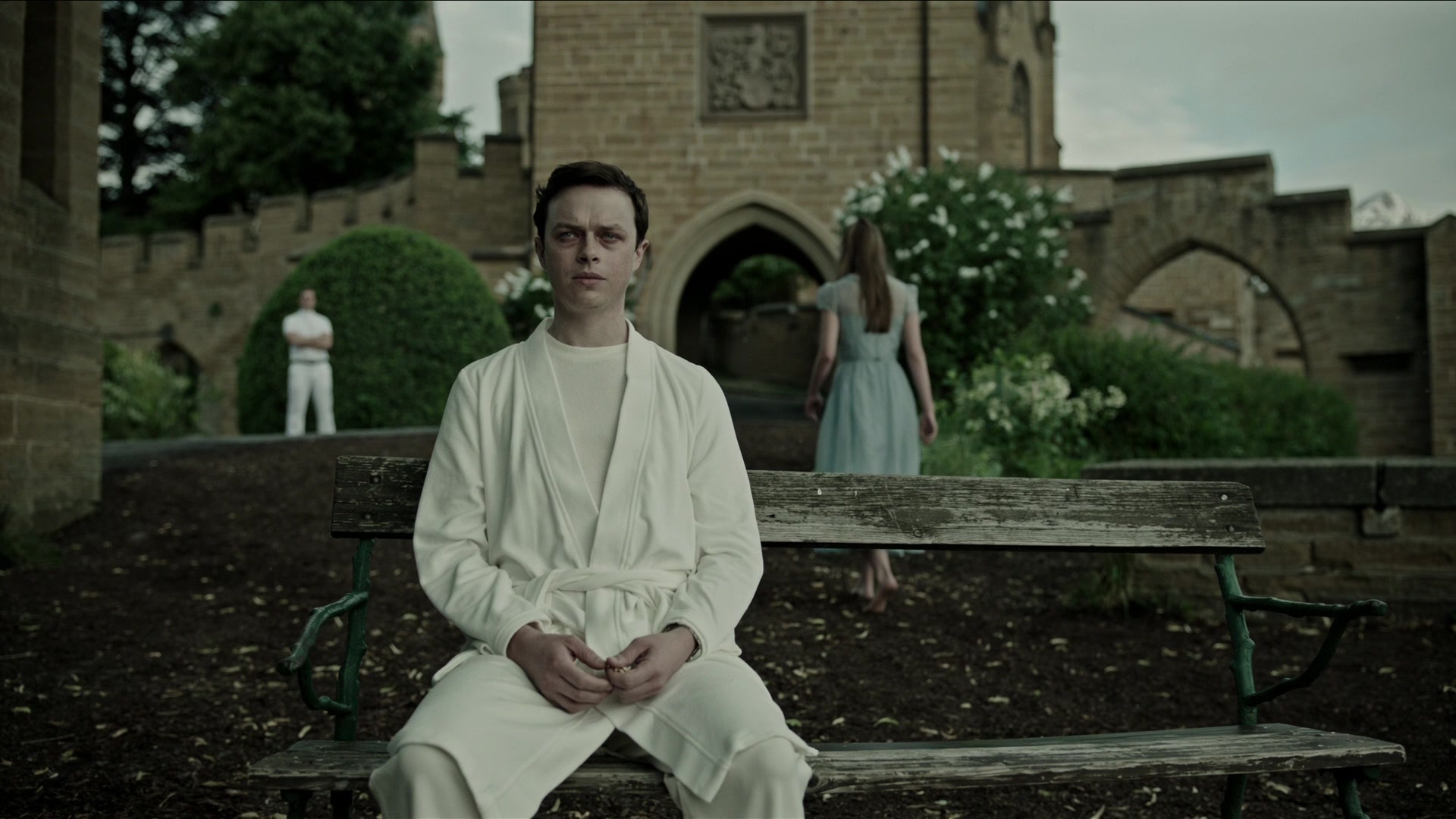 A Cure for Wellness (2017), wide, 1.78:1 — film still