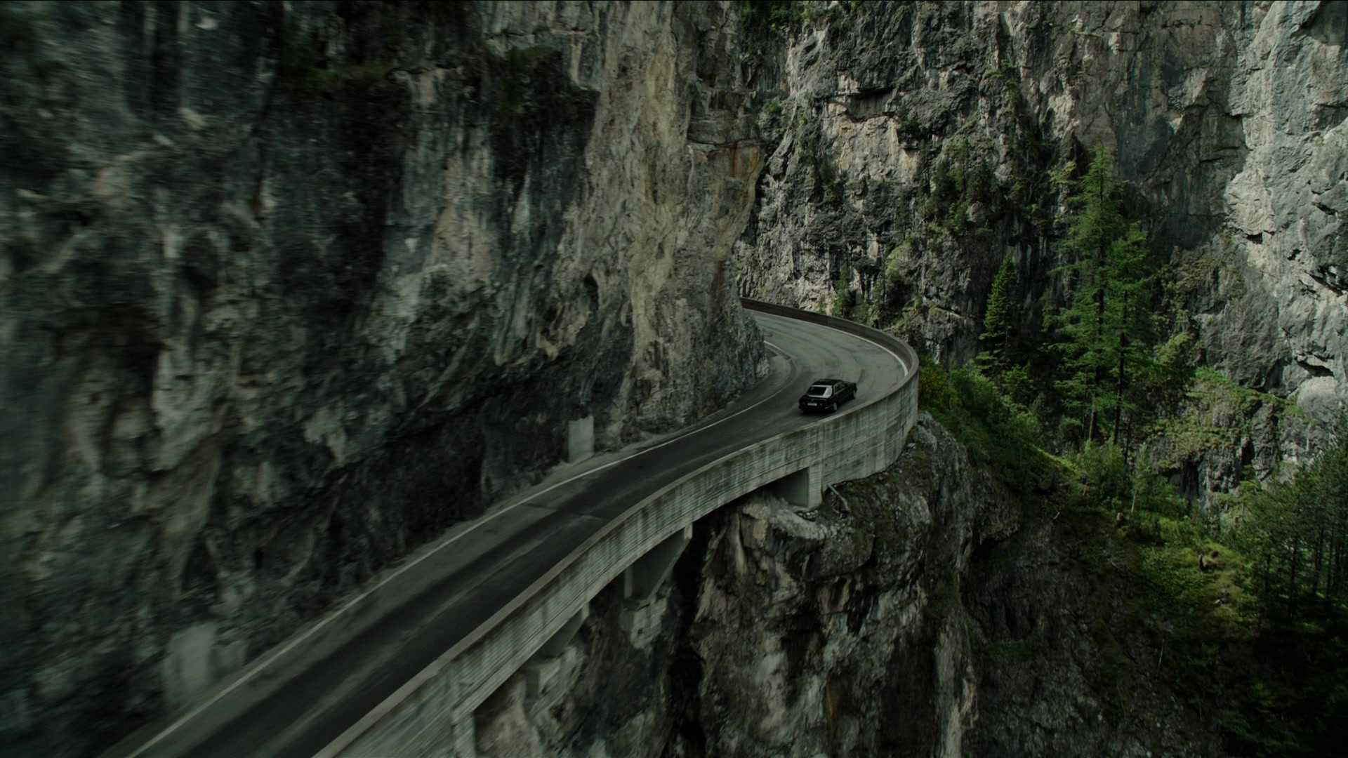 A Cure for Wellness (2017), wide, 1.78:1 — film still