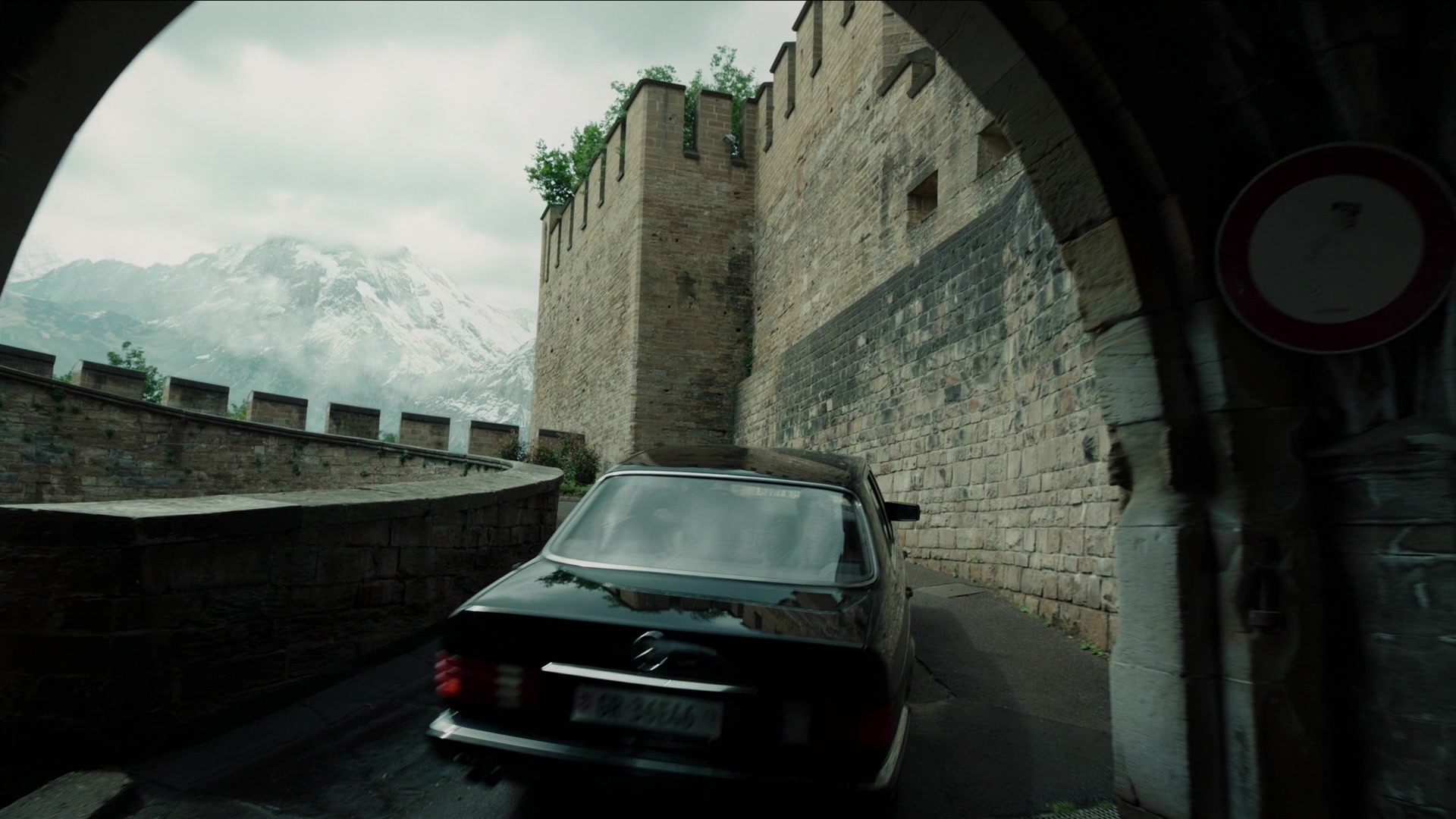 A Cure for Wellness (2017), unknown, 1.78:1 — film still