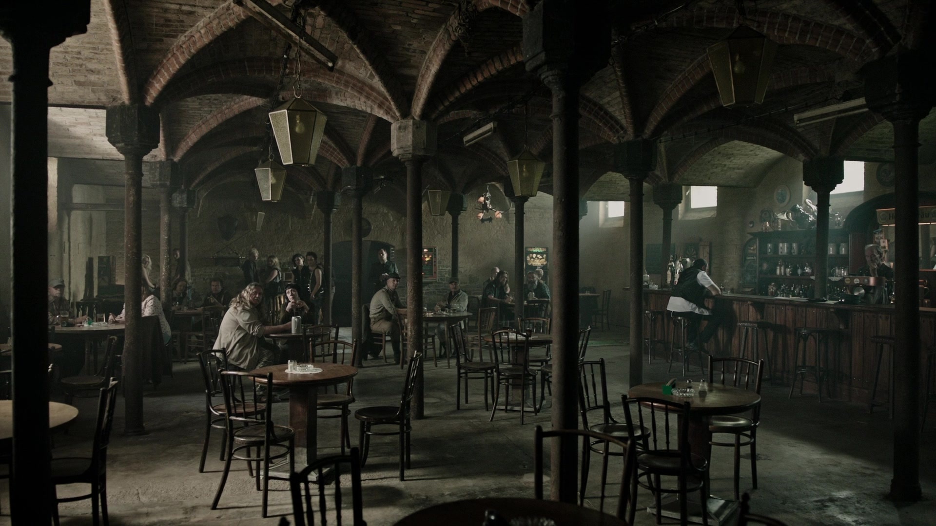A Cure for Wellness (2017), medium, 1.78:1 — film still