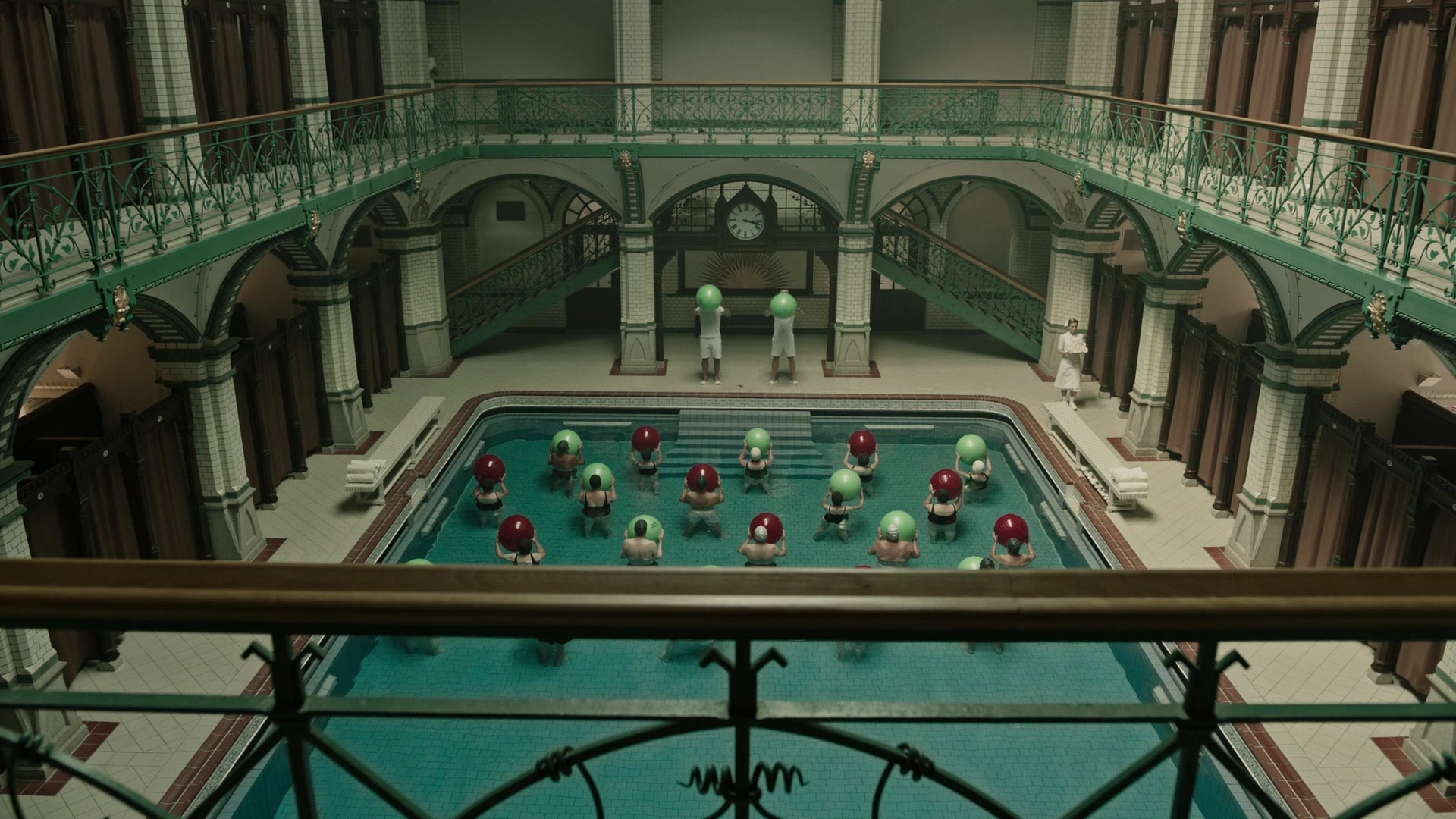 A Cure for Wellness (2017), wide, 1.78:1 — film still
