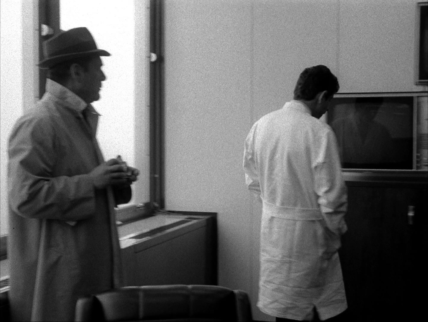 Alphaville: Une étrange aventure de Lemmy Caution (1965), wide, 1.33:1 — film still