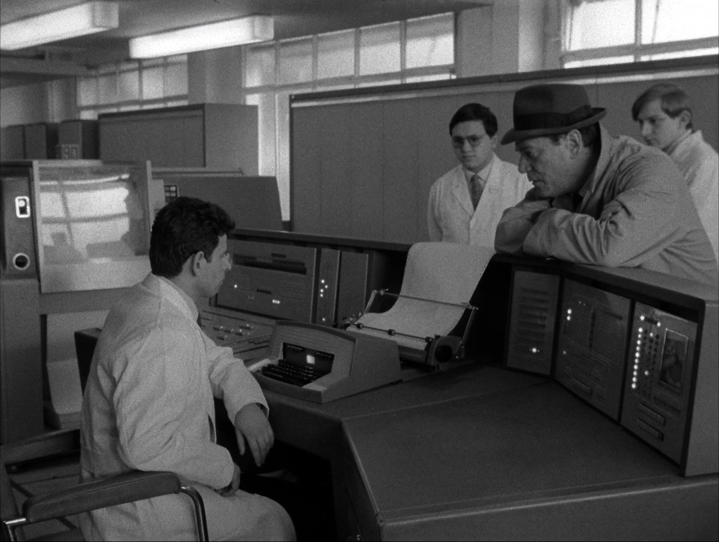 Alphaville: Une étrange aventure de Lemmy Caution (1965), wide, 1.33:1 — film still
