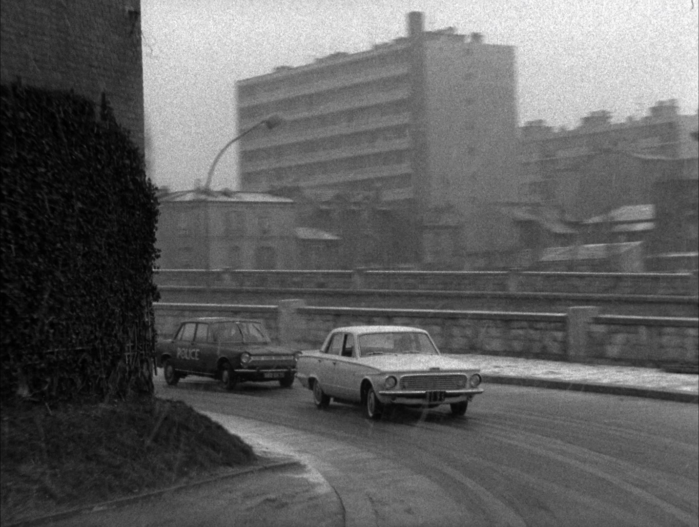 Alphaville: Une étrange aventure de Lemmy Caution (1965), unknown, 1.33:1 — film still