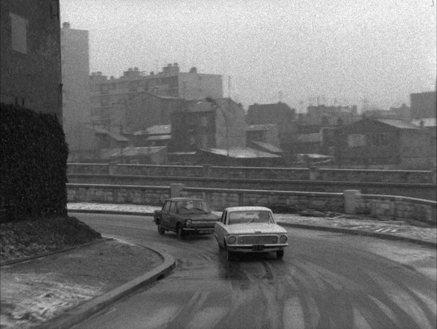 Alphaville: Une étrange aventure de Lemmy Caution (1965), wide, 1.33:1 — film still