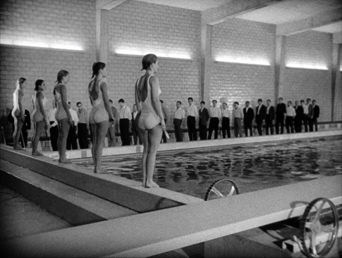 Alphaville: Une étrange aventure de Lemmy Caution (1965), wide, 1.33:1 — film still