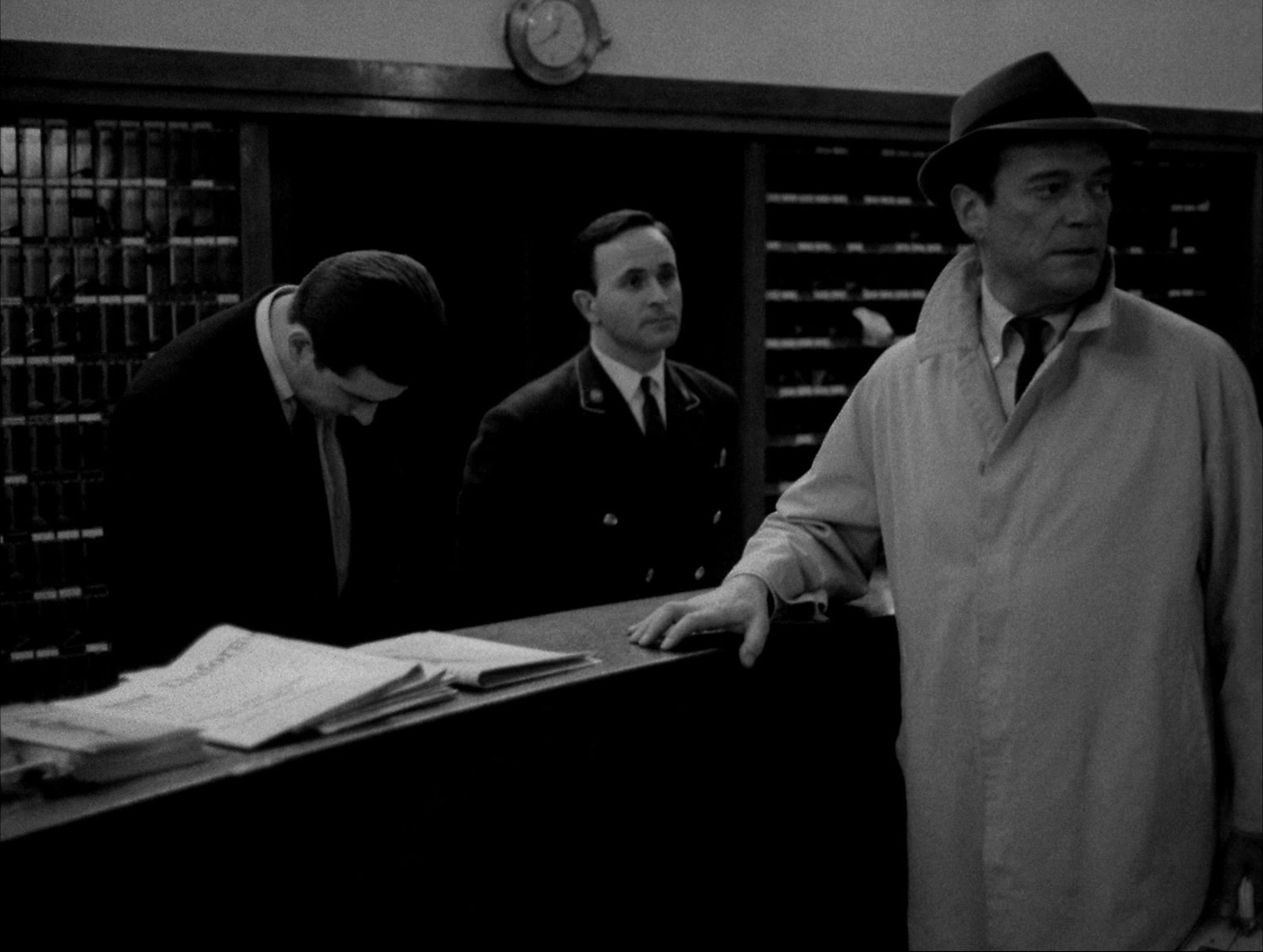 Alphaville: Une étrange aventure de Lemmy Caution (1965), wide, 1.33:1 — film still