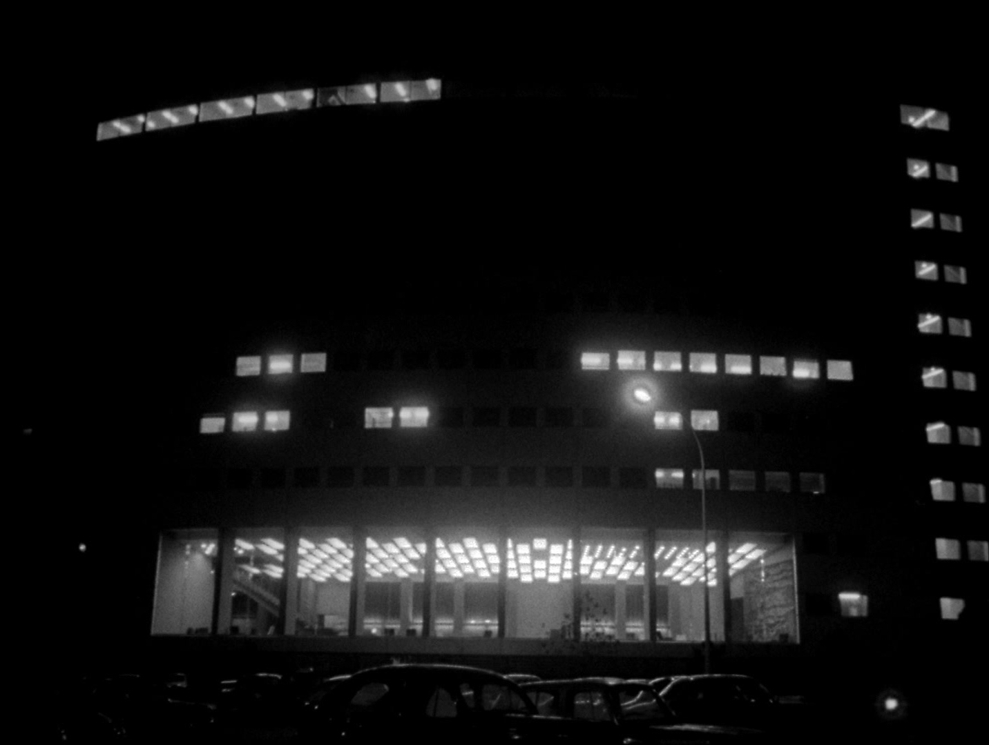 Alphaville: Une étrange aventure de Lemmy Caution (1965), wide, 1.33:1 — film still