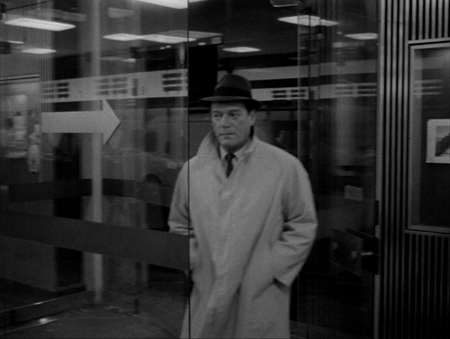 Alphaville: Une étrange aventure de Lemmy Caution (1965), wide, 1.33:1 — film still