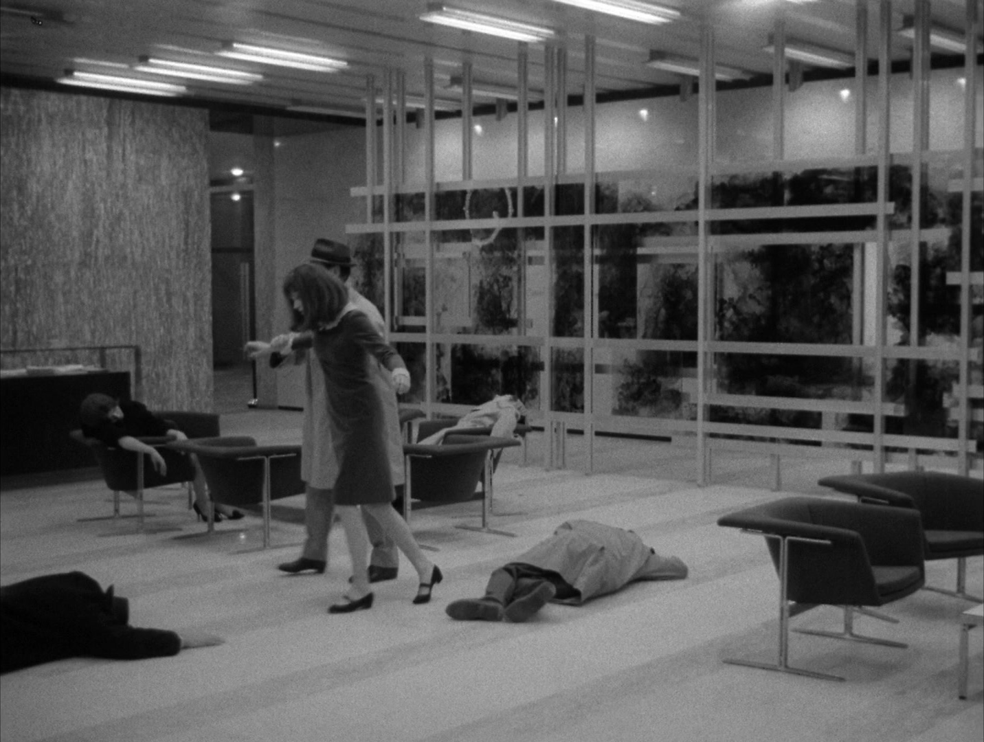 Alphaville: Une étrange aventure de Lemmy Caution (1965), wide, 1.33:1 — film still