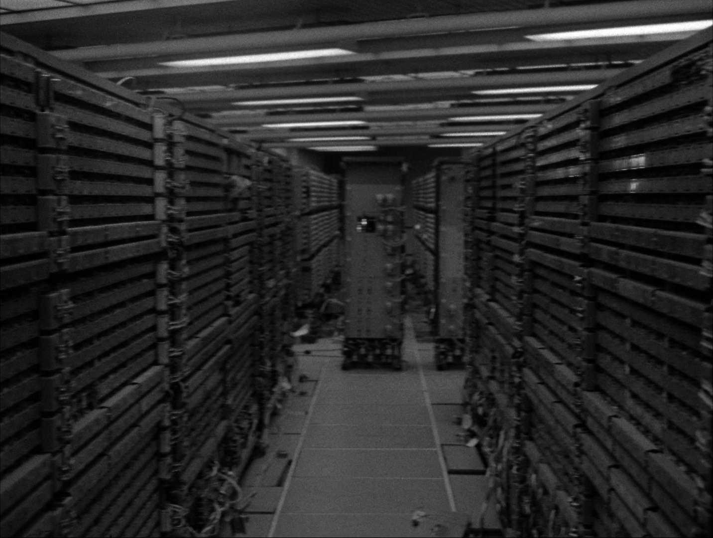 Alphaville: Une étrange aventure de Lemmy Caution (1965), wide, 1.33:1 — film still