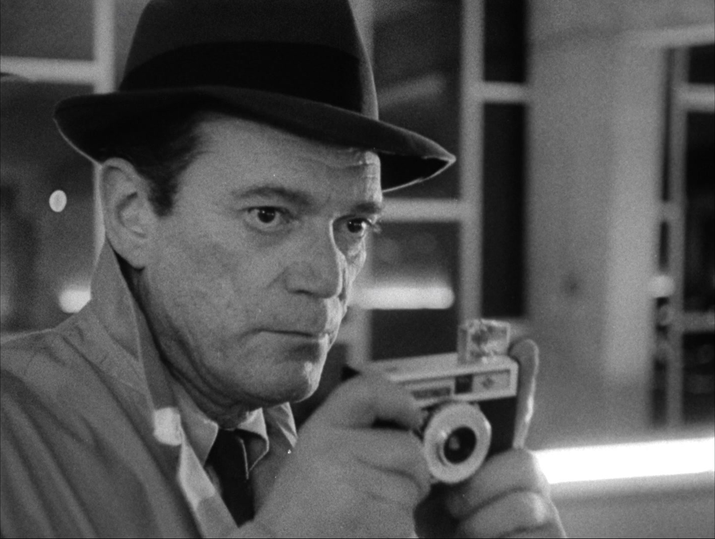 Alphaville: Une étrange aventure de Lemmy Caution (1965), wide, 1.33:1 — film still
