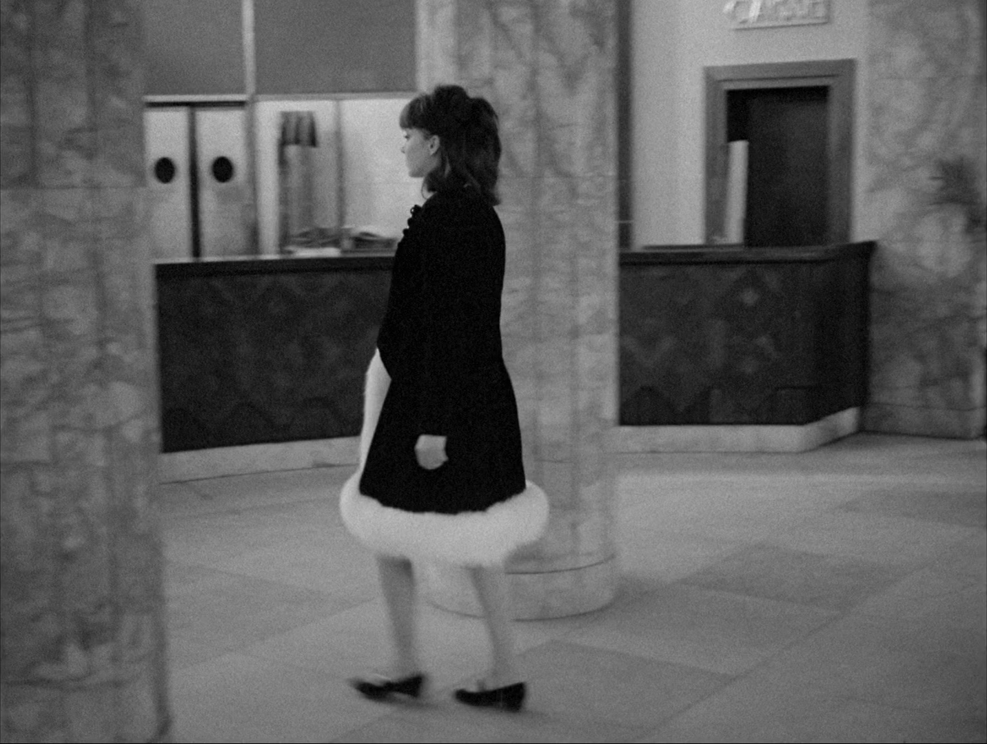 Alphaville: Une étrange aventure de Lemmy Caution (1965), wide, 1.33:1 — film still