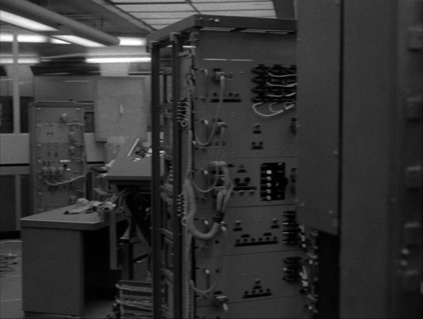 Alphaville: Une étrange aventure de Lemmy Caution (1965), unknown, 1.33:1 — film still