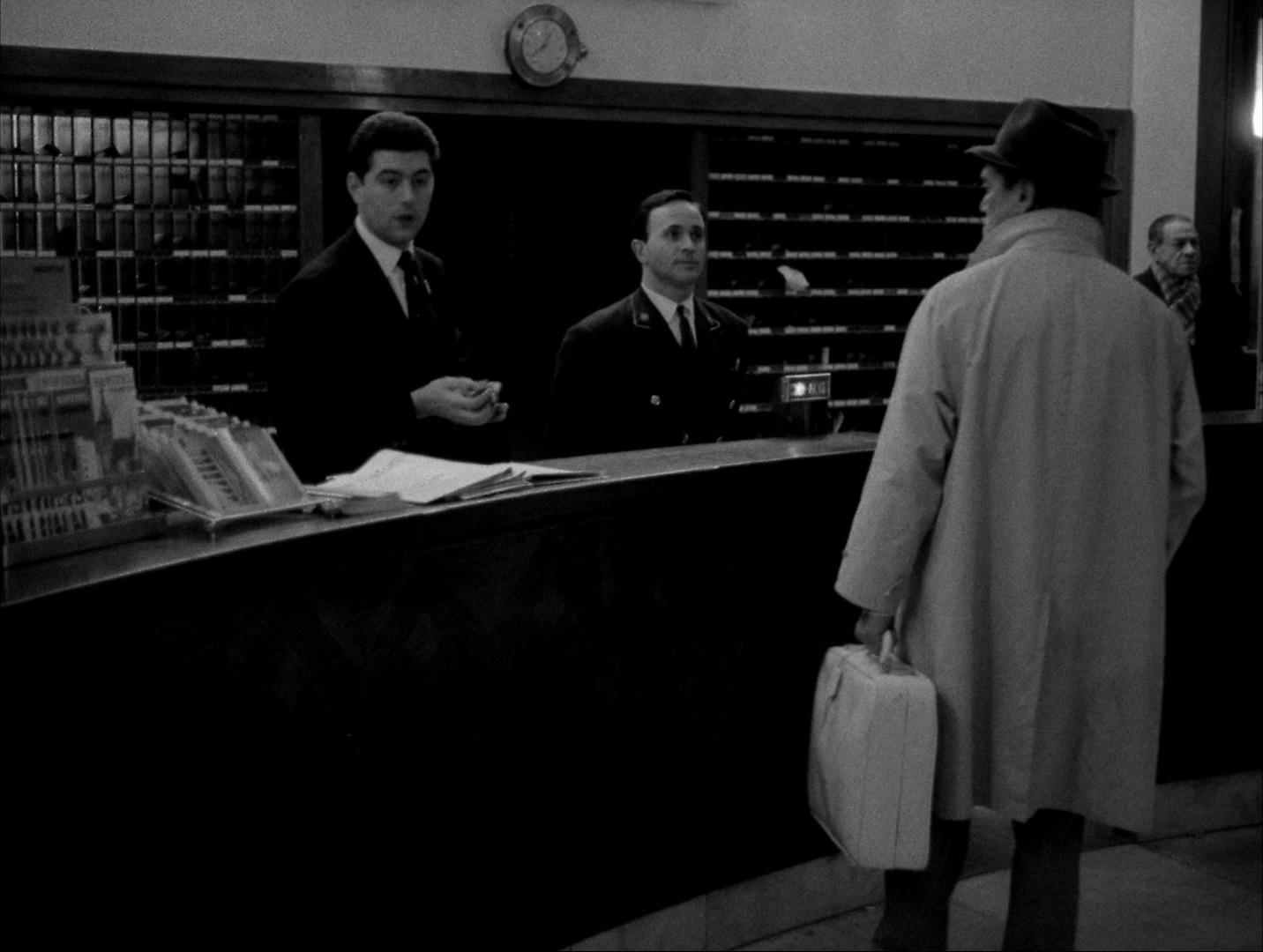 Alphaville: Une étrange aventure de Lemmy Caution (1965), wide, 1.33:1 — film still