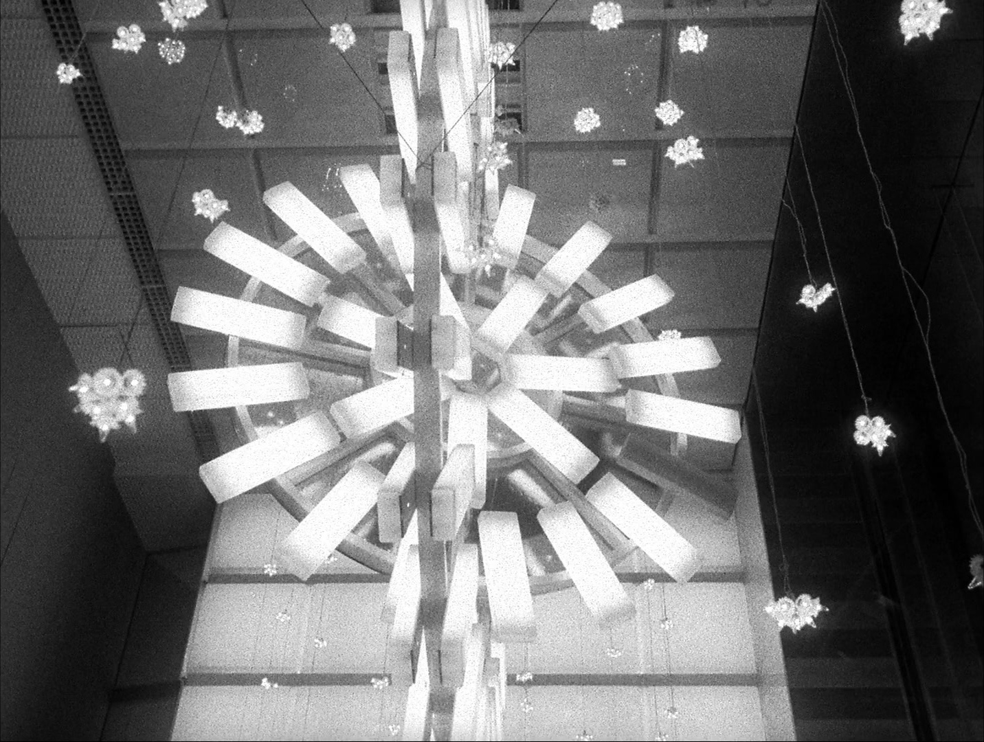 Alphaville: Une étrange aventure de Lemmy Caution (1965), wide, 1.33:1 — film still