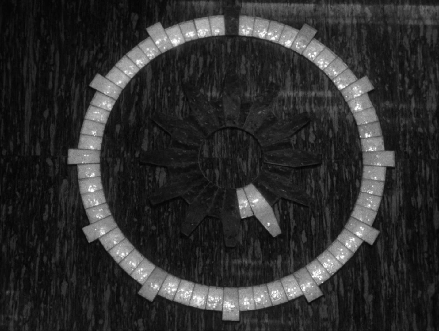 Alphaville: Une étrange aventure de Lemmy Caution (1965), wide, 1.33:1 — film still