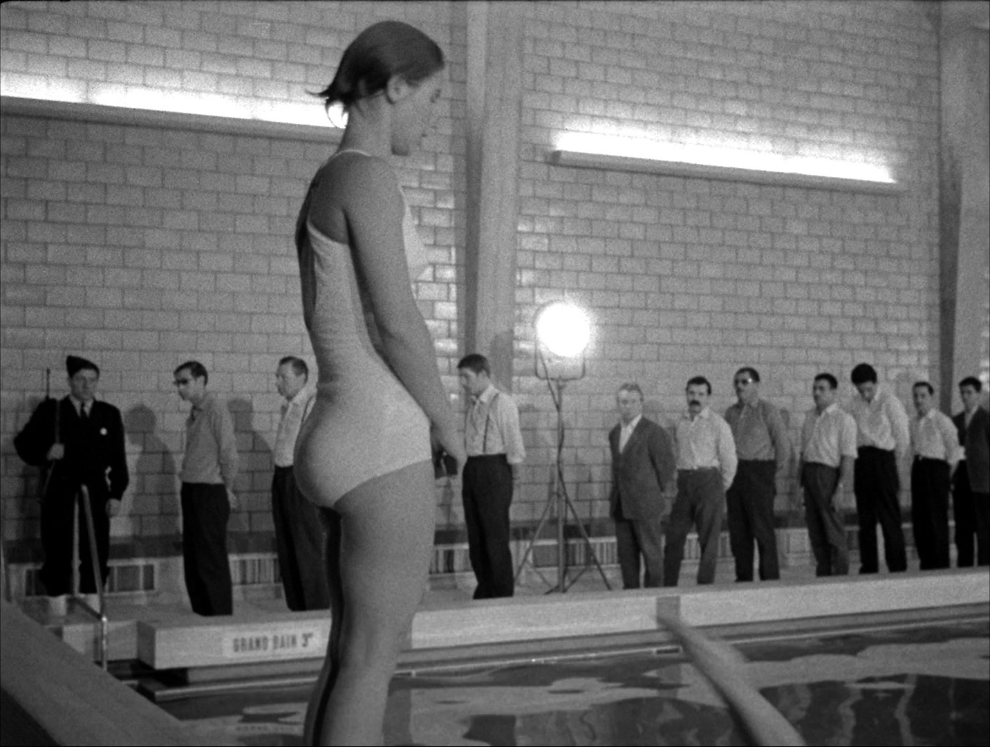 Alphaville: Une étrange aventure de Lemmy Caution (1965), wide, 1.33:1 — film still