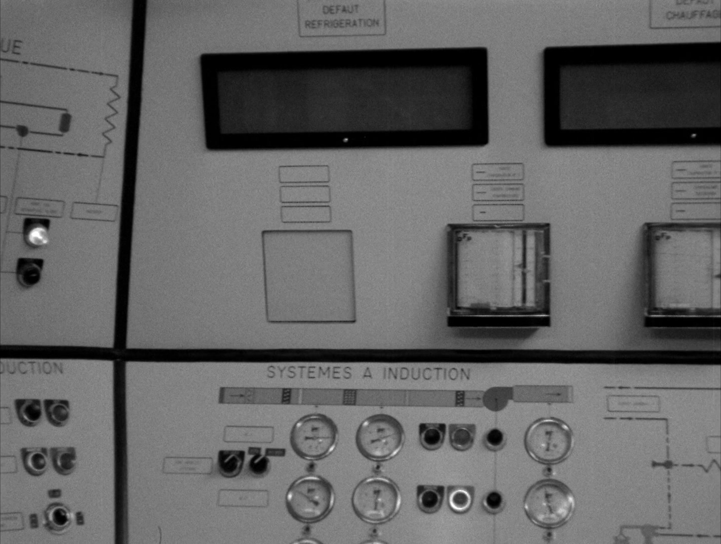 Alphaville: Une étrange aventure de Lemmy Caution (1965), wide, 1.33:1 — film still