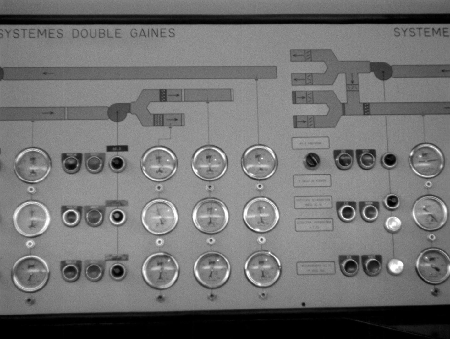 Alphaville: Une étrange aventure de Lemmy Caution (1965), wide, 1.33:1 — film still