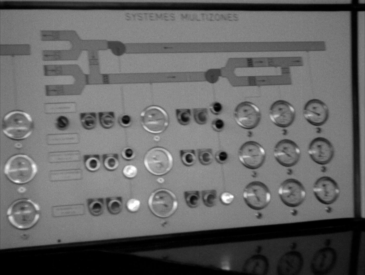 Alphaville: Une étrange aventure de Lemmy Caution (1965), unknown, 1.33:1 — film still