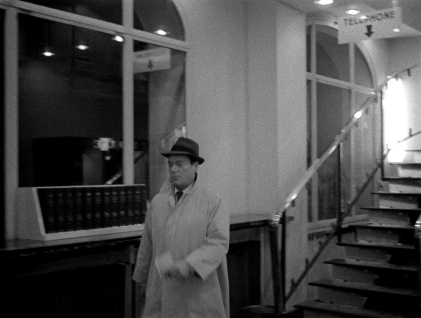 Alphaville: Une étrange aventure de Lemmy Caution (1965), wide, 1.33:1 — film still