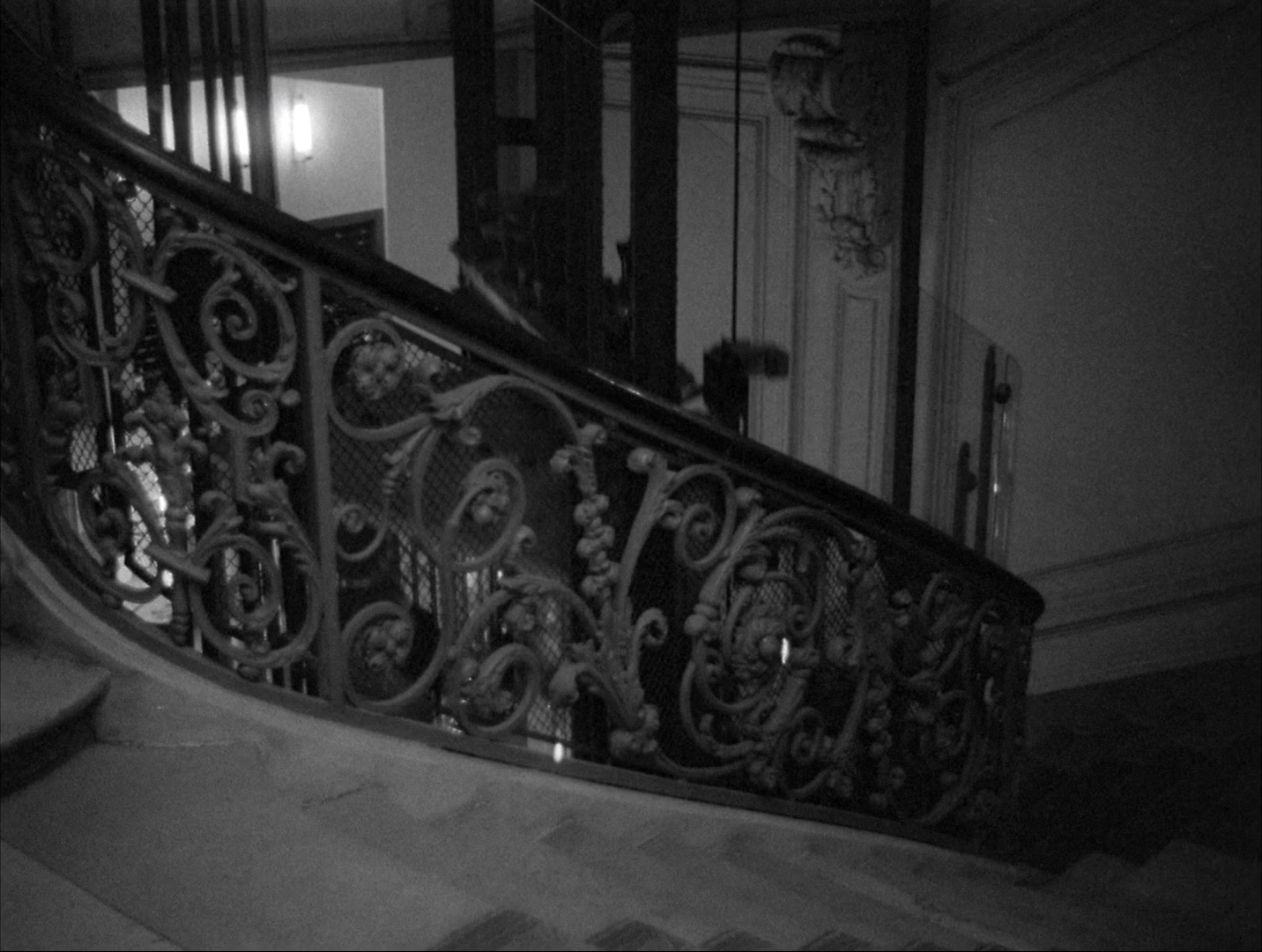 Alphaville: Une étrange aventure de Lemmy Caution (1965), wide, 1.33:1 — film still