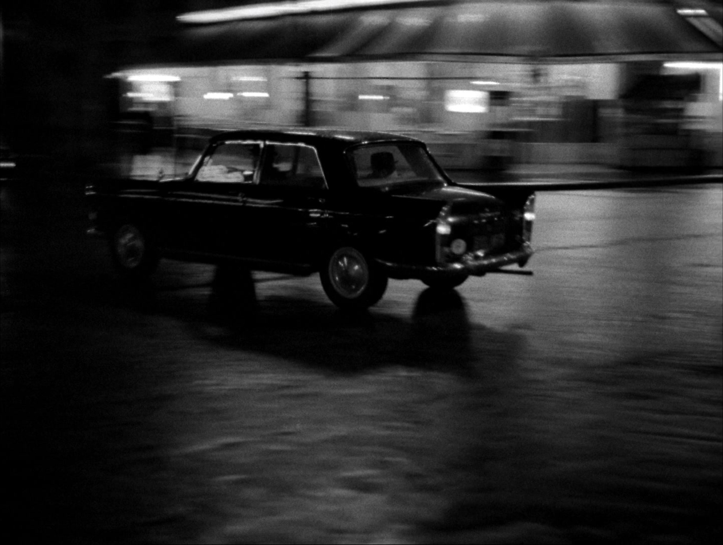 Alphaville: Une étrange aventure de Lemmy Caution (1965), wide, 1.33:1 — film still