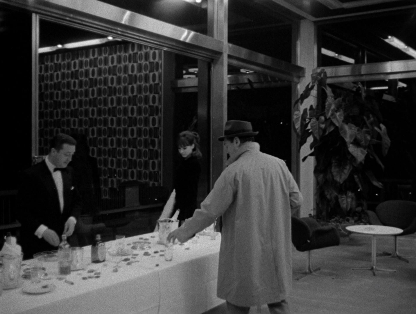 Alphaville: Une étrange aventure de Lemmy Caution (1965), wide, 1.33:1 — film still