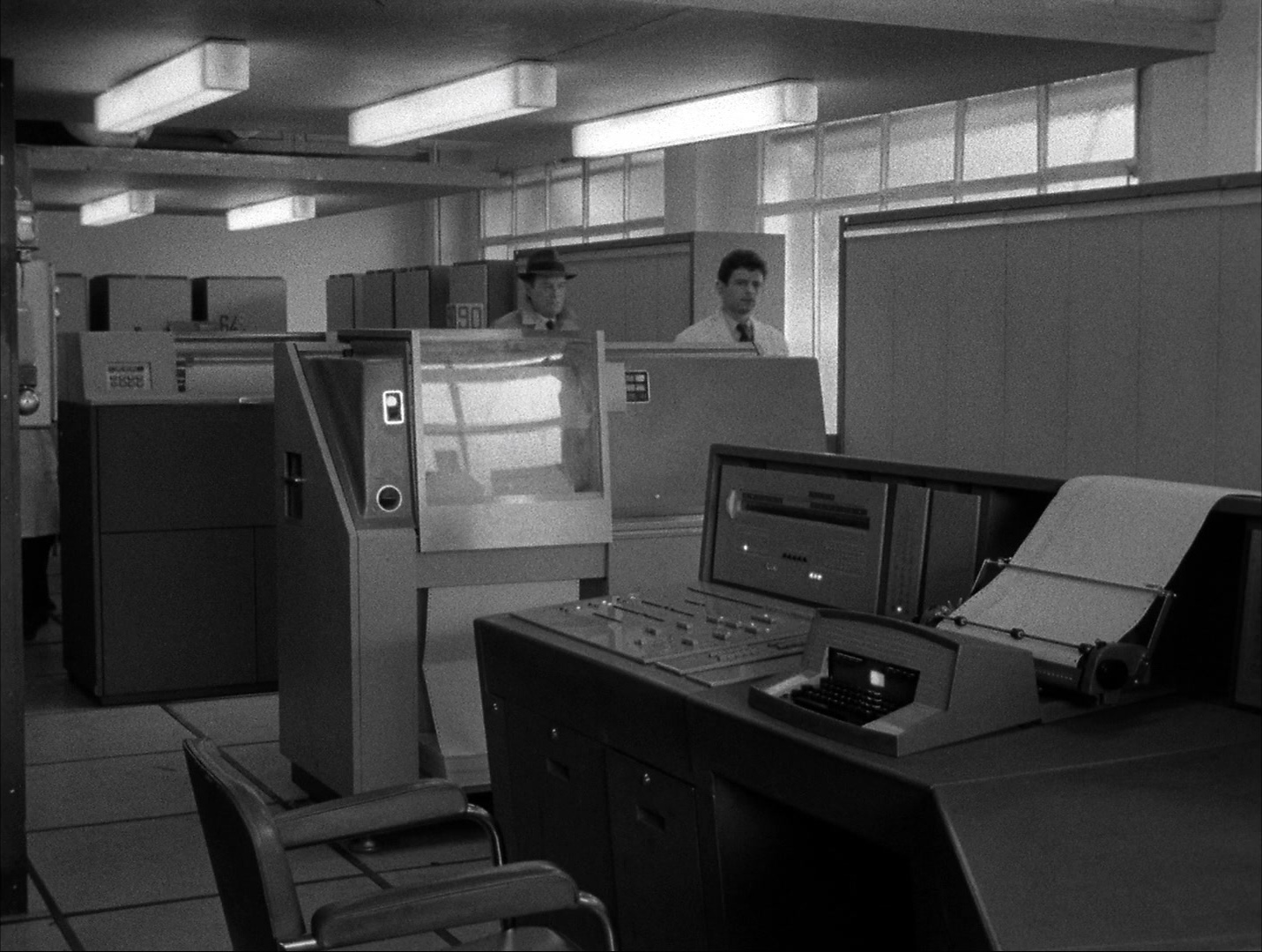 Alphaville: Une étrange aventure de Lemmy Caution (1965), wide, 1.33:1 — film still