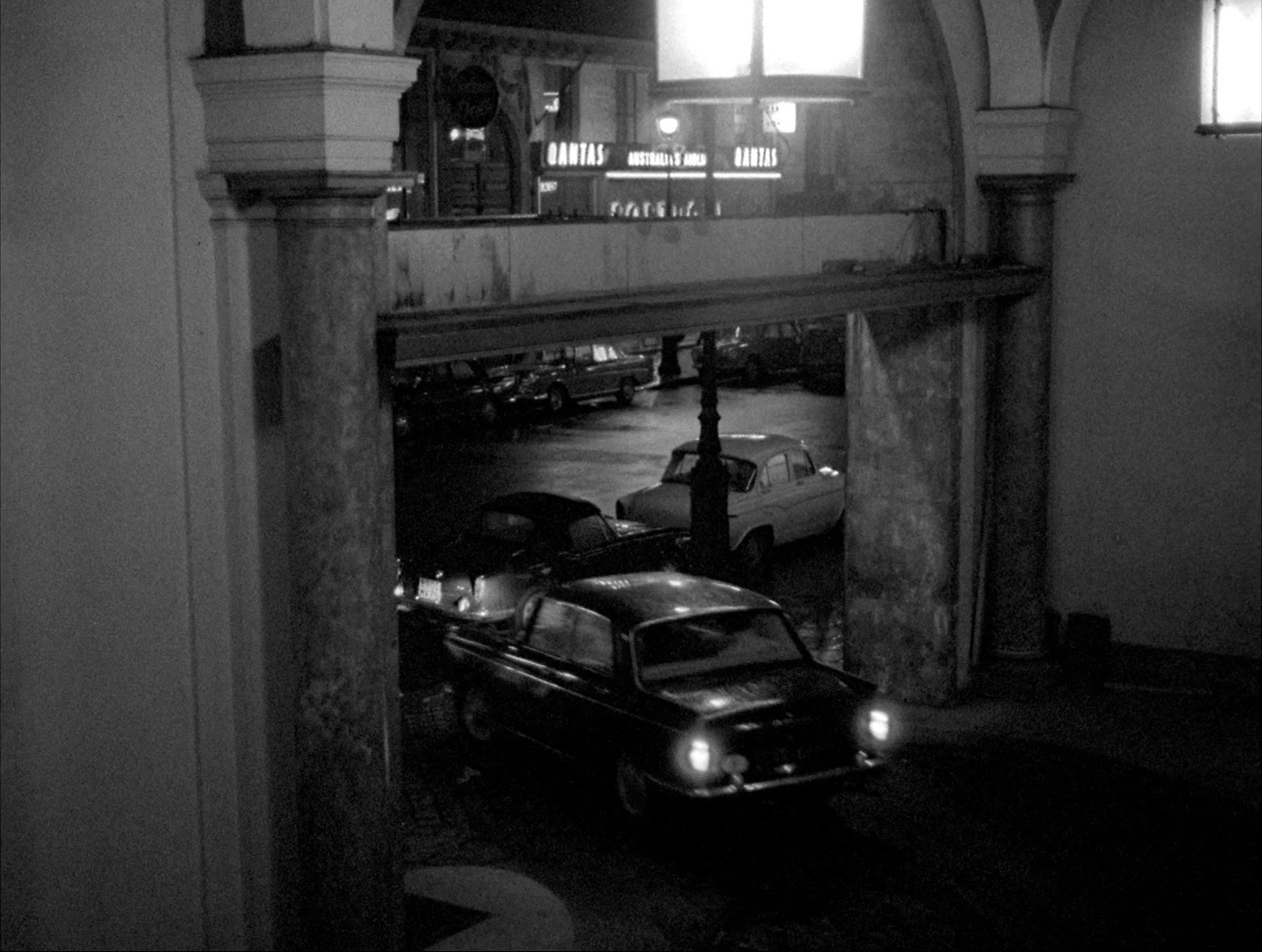 Alphaville: Une étrange aventure de Lemmy Caution (1965), wide, 1.33:1 — film still