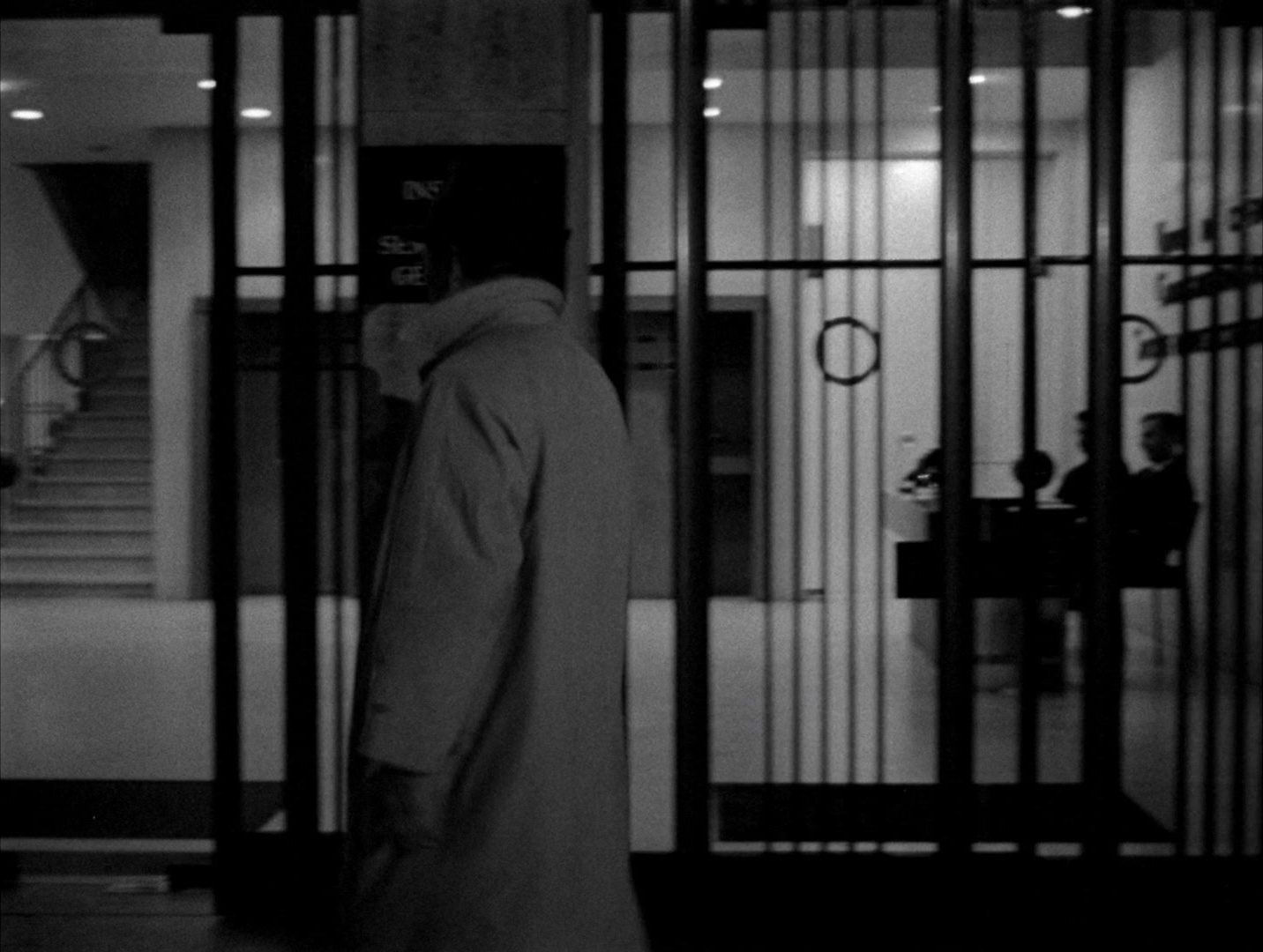 Alphaville: Une étrange aventure de Lemmy Caution (1965), wide, 1.33:1 — film still