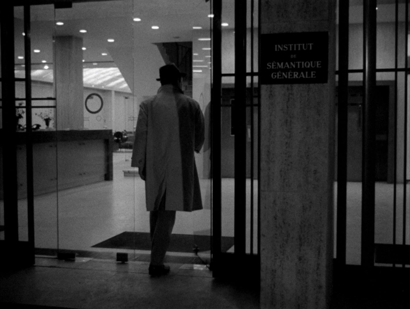 Alphaville: Une étrange aventure de Lemmy Caution (1965), wide, 1.33:1 — film still