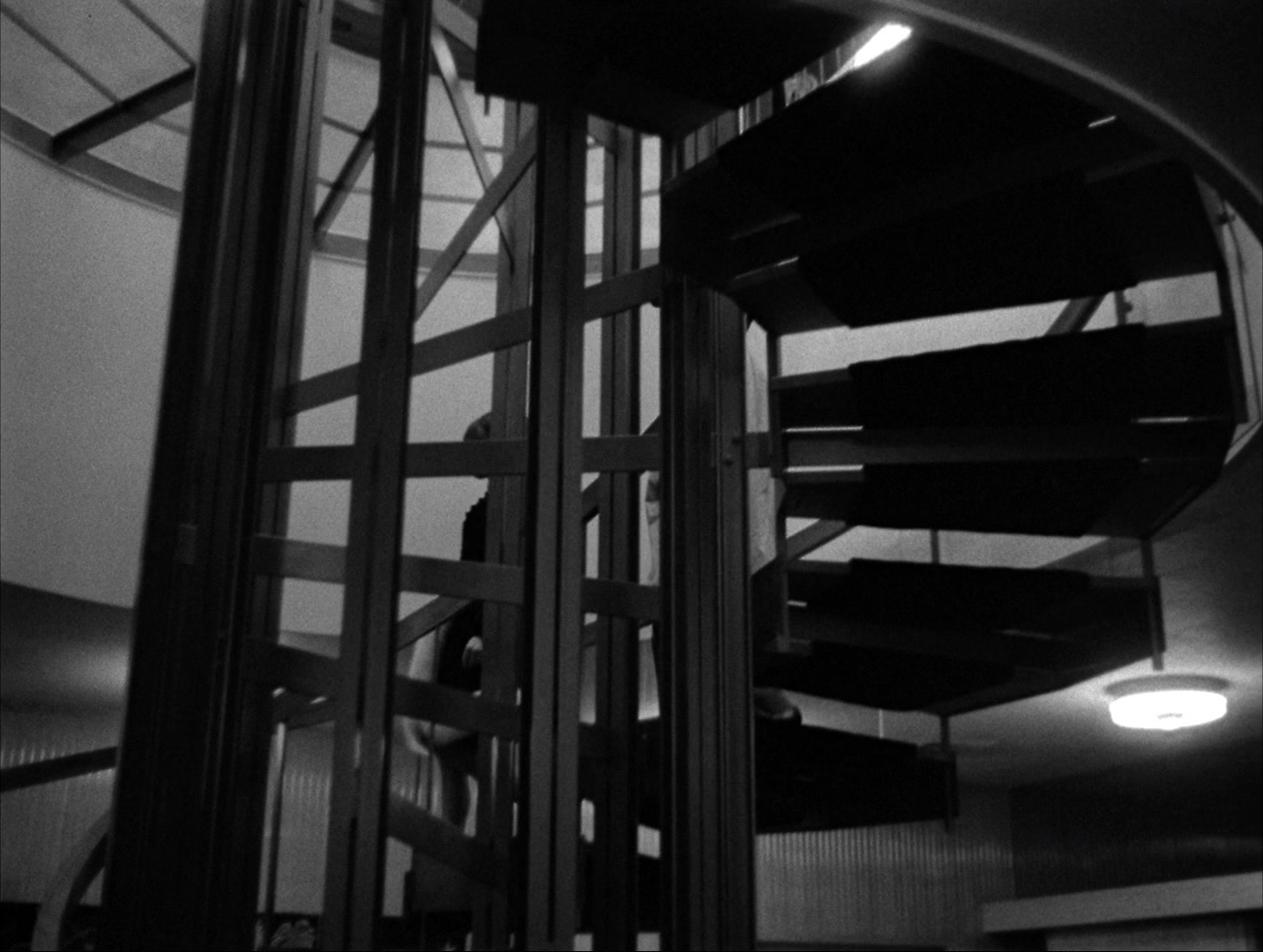Alphaville: Une étrange aventure de Lemmy Caution (1965), wide, 1.33:1 — film still