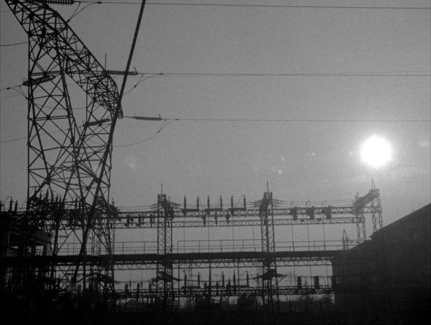 Alphaville: Une étrange aventure de Lemmy Caution (1965), wide, 1.33:1 — film still