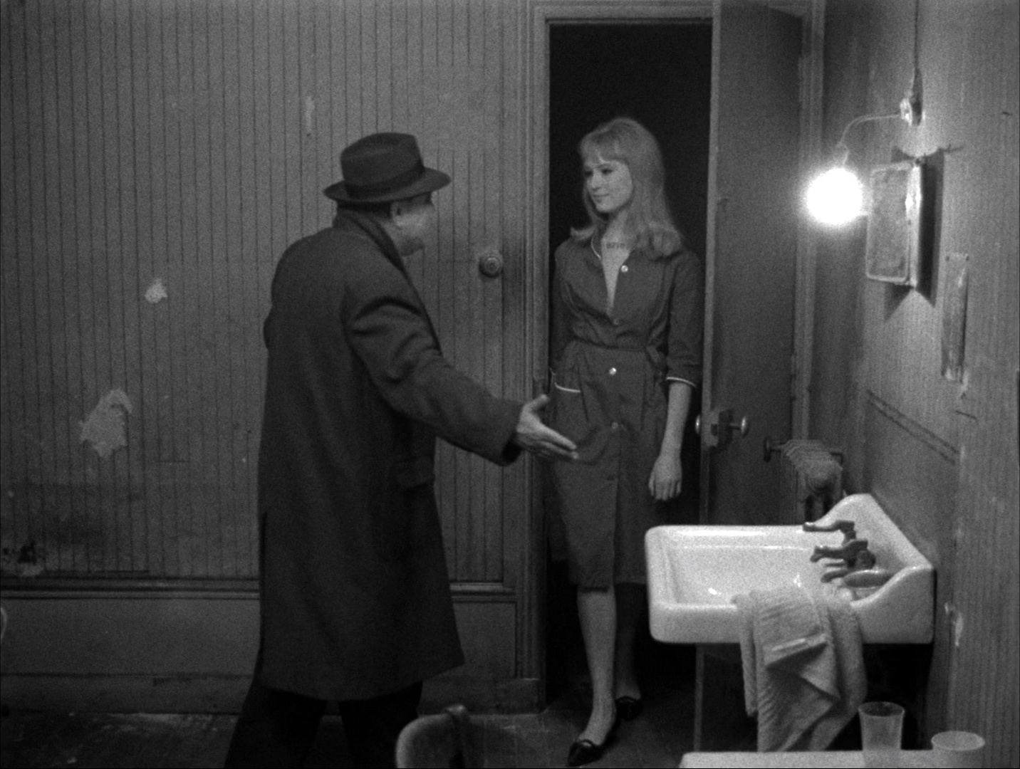 Alphaville: Une étrange aventure de Lemmy Caution (1965), wide, 1.33:1 — film still