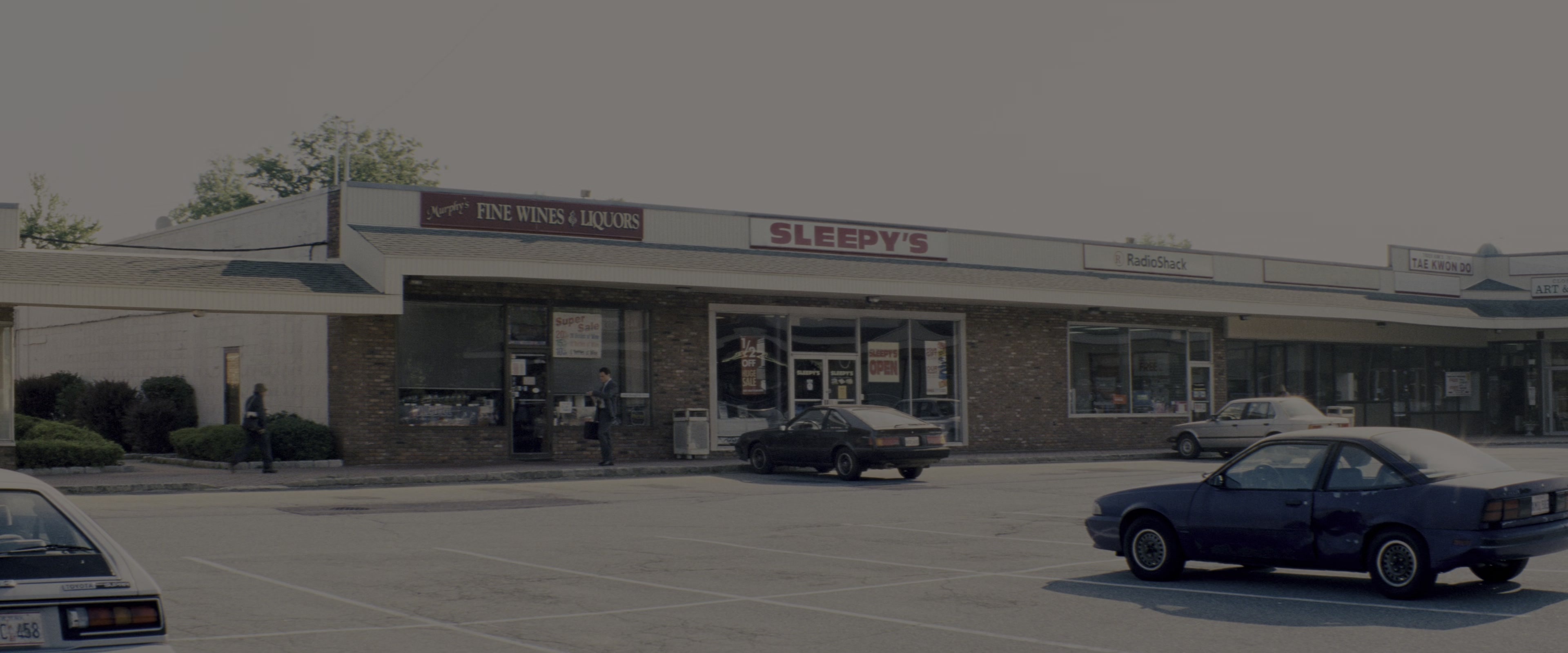 The Wolf of Wall Street (2013), wide, 2.40:1 — film still