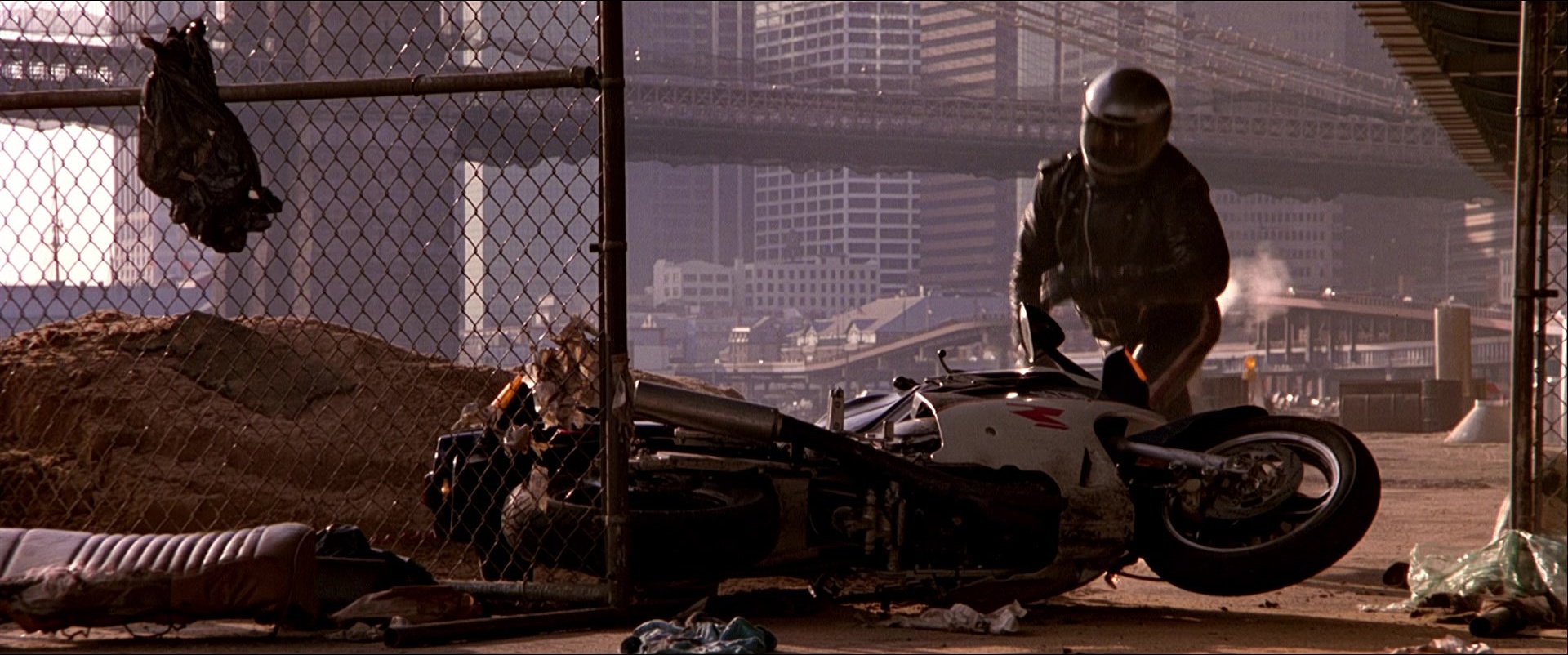 Black Rain (1989), wide, 2.39:1 — film still