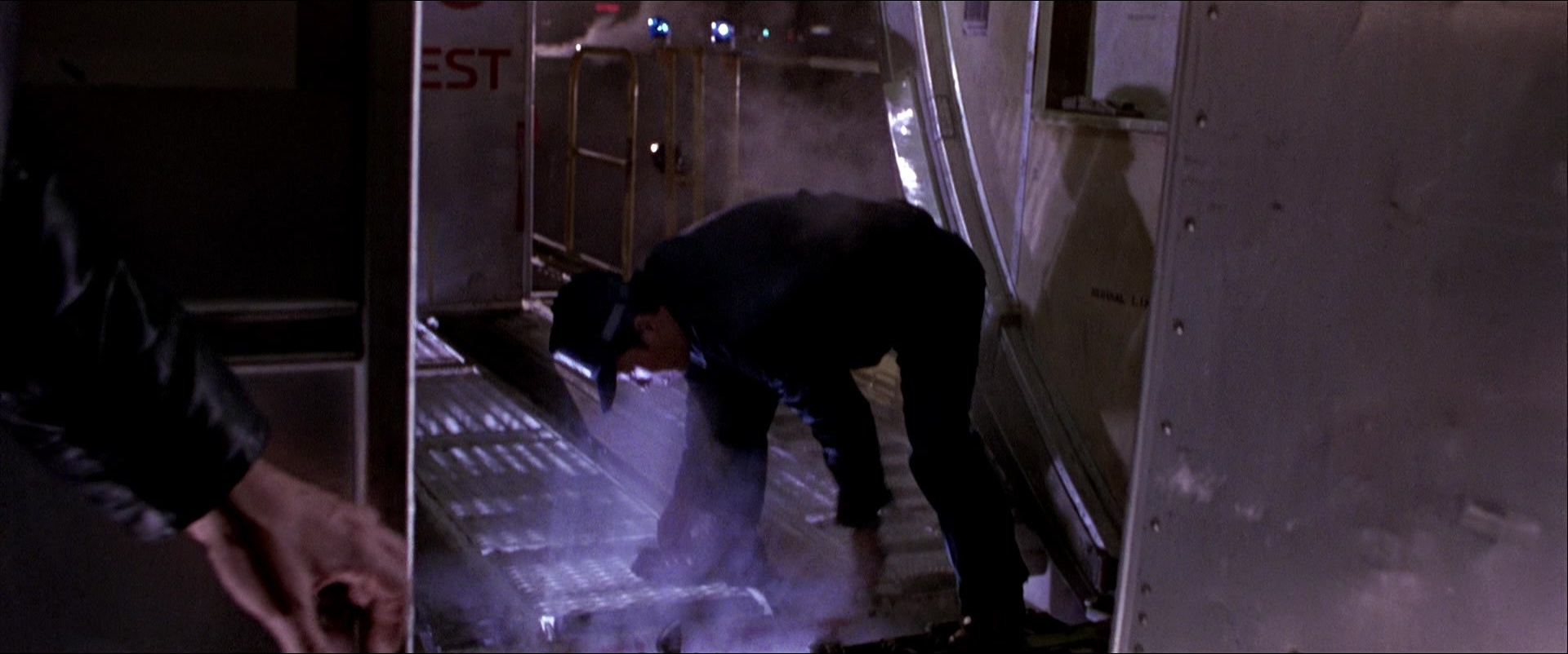 Black Rain (1989), wide, 2.39:1 — film still