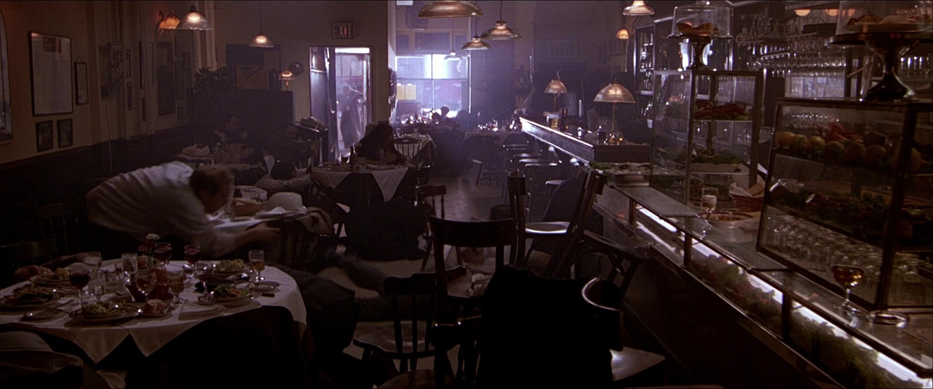 Black Rain (1989), wide, 2.39:1 — film still