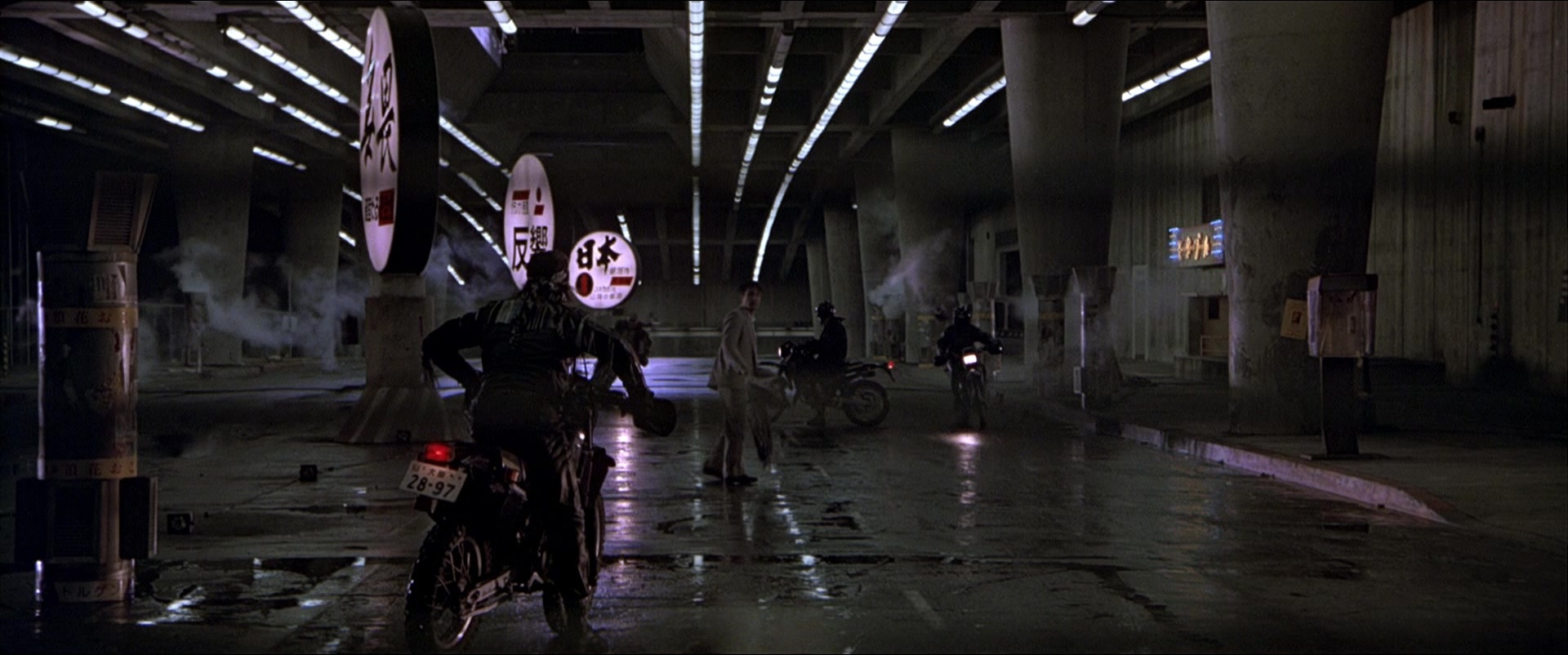 Black Rain (1989), wide, 2.39:1 — film still