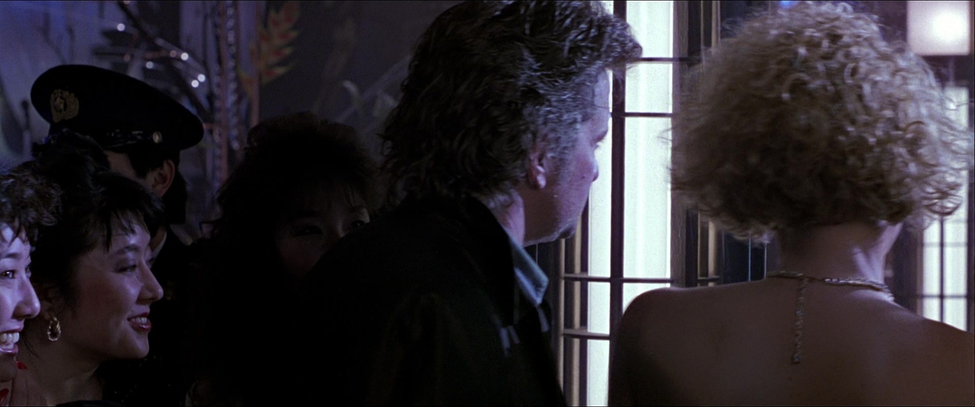 Black Rain (1989), wide, 2.39:1 — film still